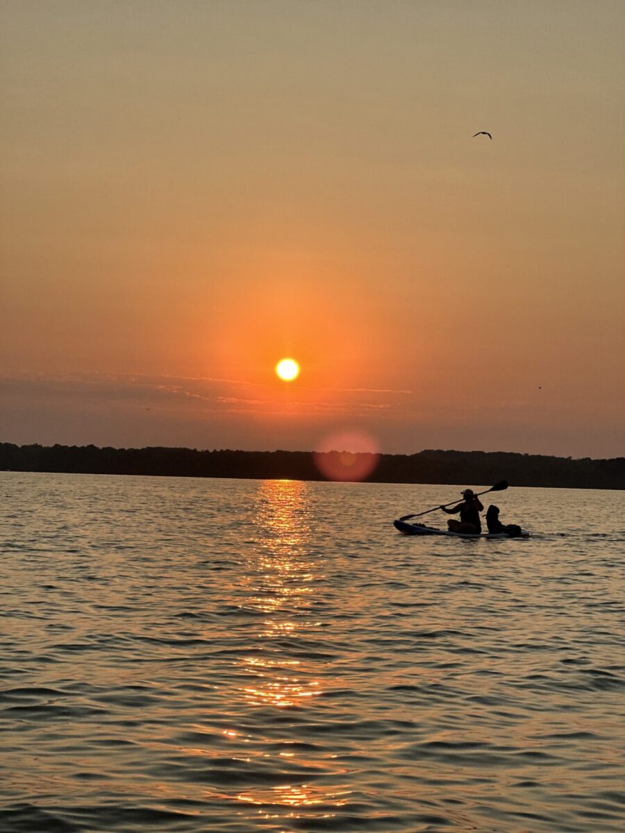 Before the sun set lake side.
